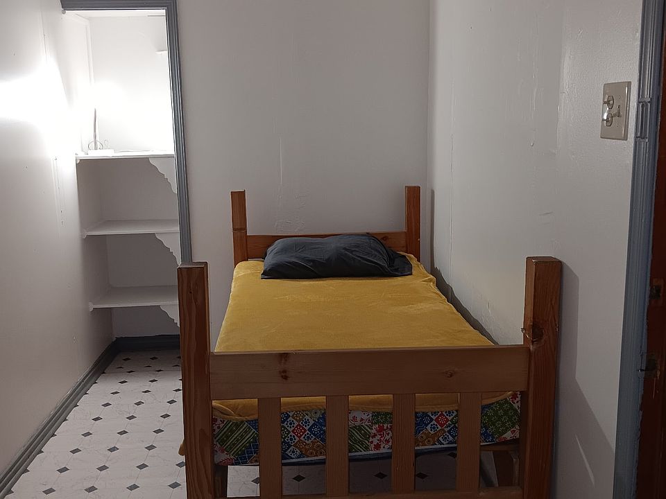 1st image of 1009 N Florence St #1