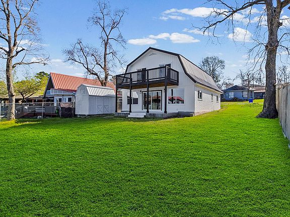 4th image of 416 Kickapoo Dr