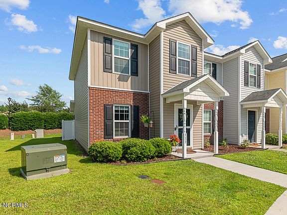 3rd image of 313 Glen Cannon Drive
