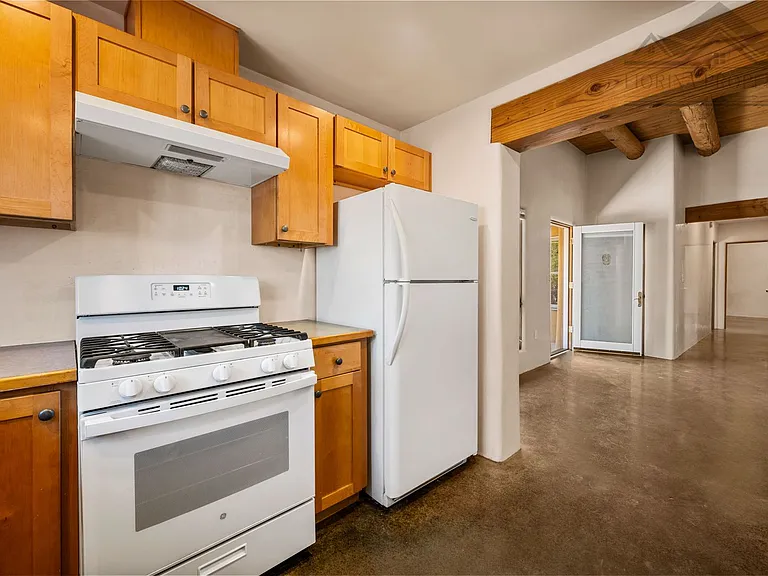 530B Lolita St — Photo 9