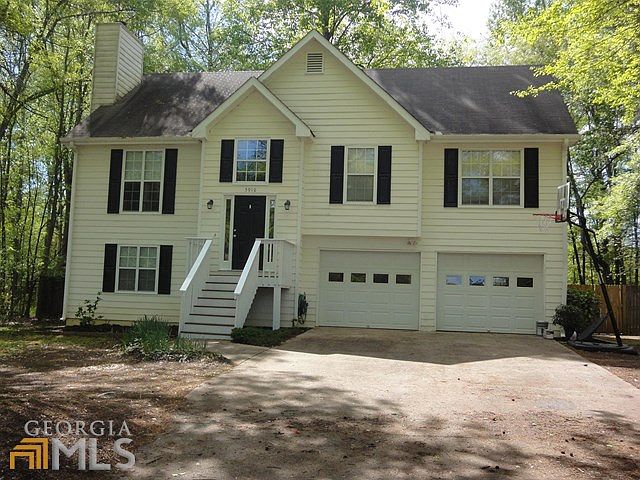 2nd image of 5910 Rolling Oaks Dr