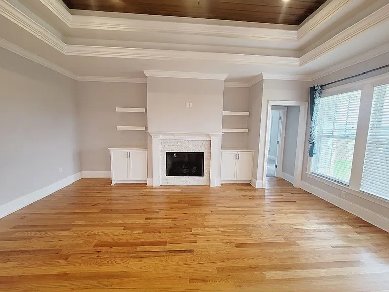 2385 Sweet Valley Hts — Photo 6