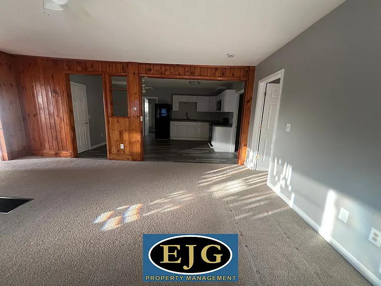 11 Ashuelot Main St #5 — Photo 11