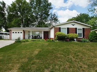 3190 Steed Dr, Florissant, MO