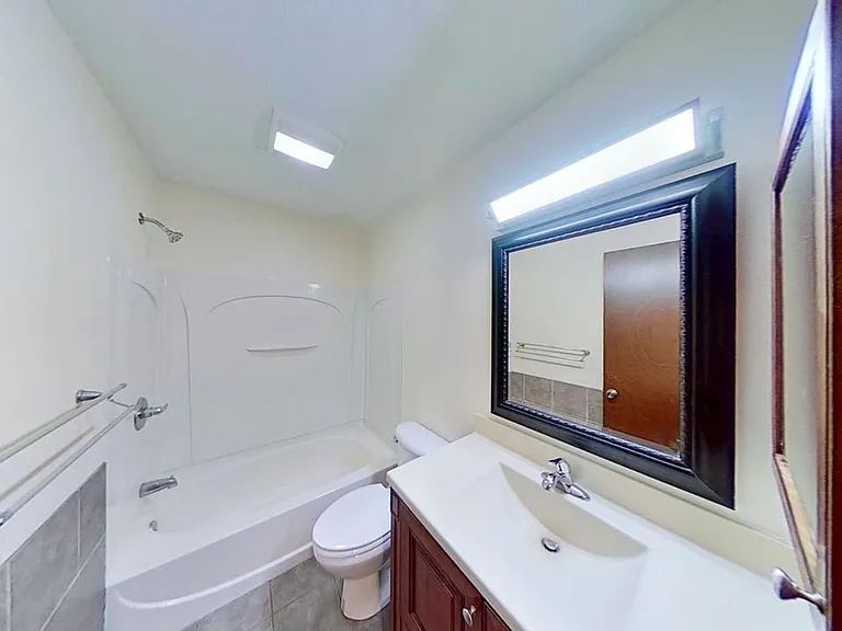 2718 Luther Dr — Photo 5