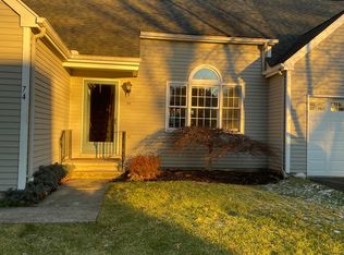74 Woodbury Hl #74, Woodbury, CT 06798