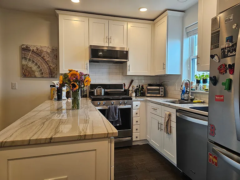 44 W Eagle St #3 — Photo 17