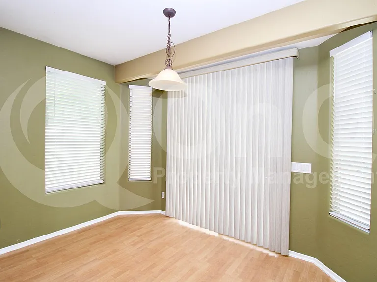 1199 E Browning Pl — Photo 5