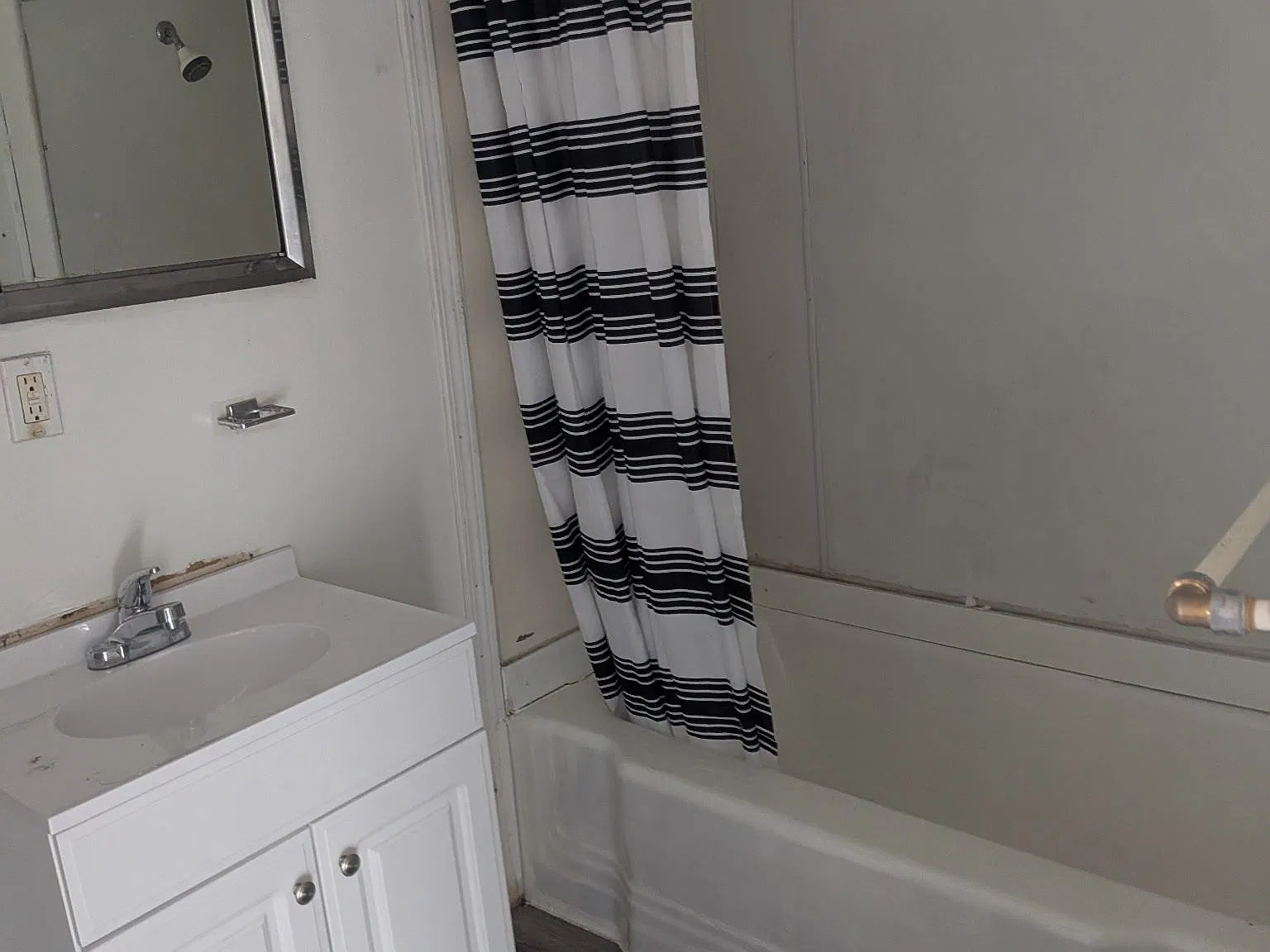 House for rent in the heart of Gallipolis — Photo 3