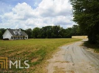 2801 Moseley Rd, Byron, GA 31008