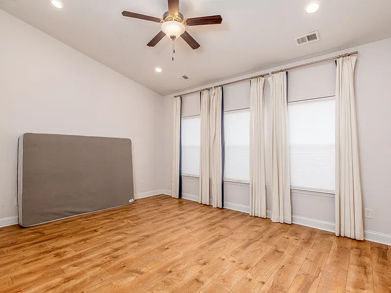 1208 Ficus Dr — Photo 11