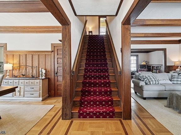 4th image of 43 Howell Rd