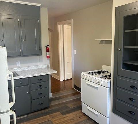 2nd image of 1360 S Arch Ave APT 4