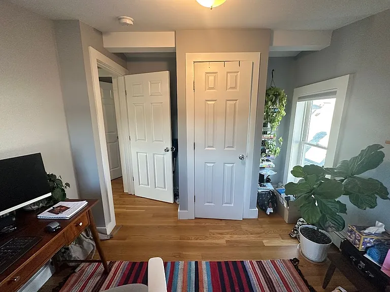287 Beacon St #2 — Photo 5