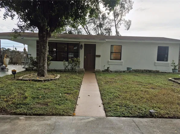 1459 42nd St, West Palm Beach, FL 33407