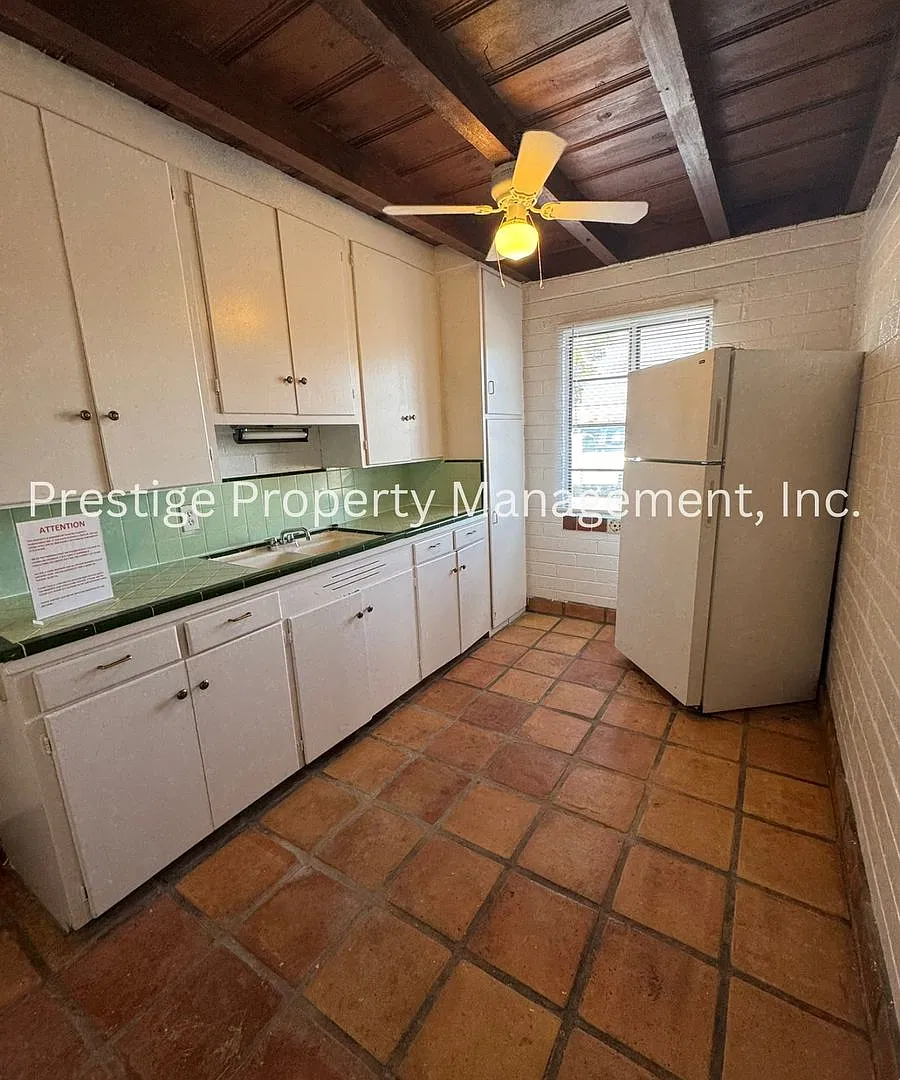 0514 — Photo 2