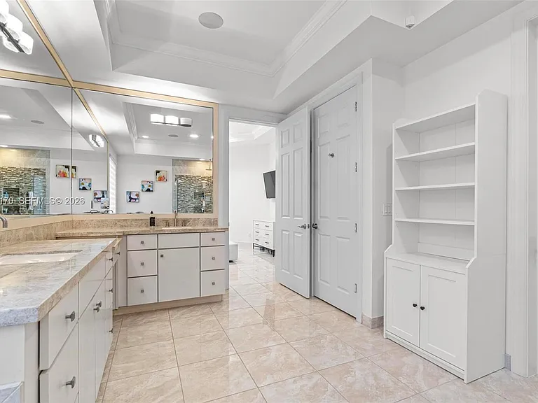 10185 Cameilla St — Photo 24