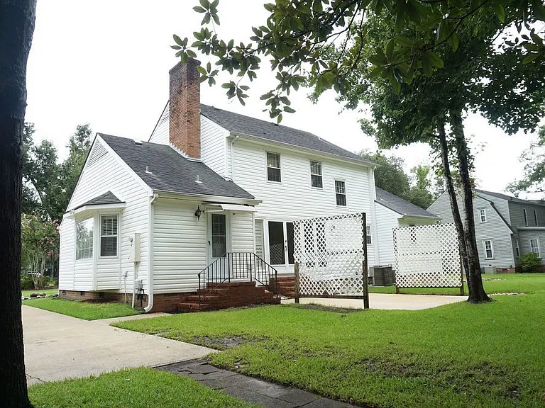 318 Foxhall Ct — Photo 31