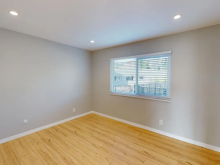 Bedroom Bedroom