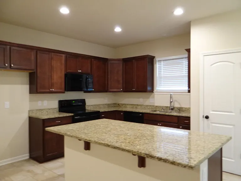 23340 Ruger Dr — Photo 2