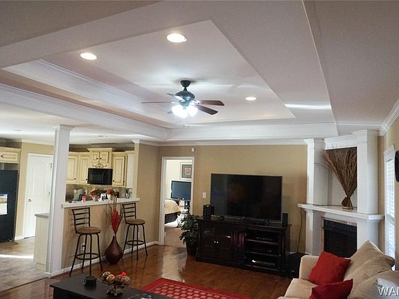 4th image of 13282 Parsons Dr