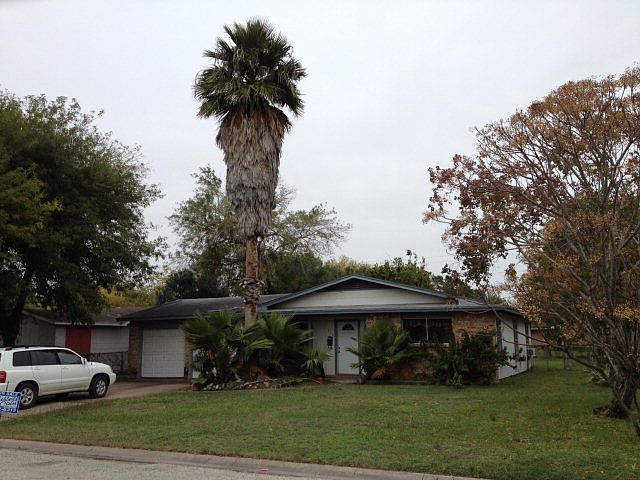 1st image of 510 Fairmont Dr