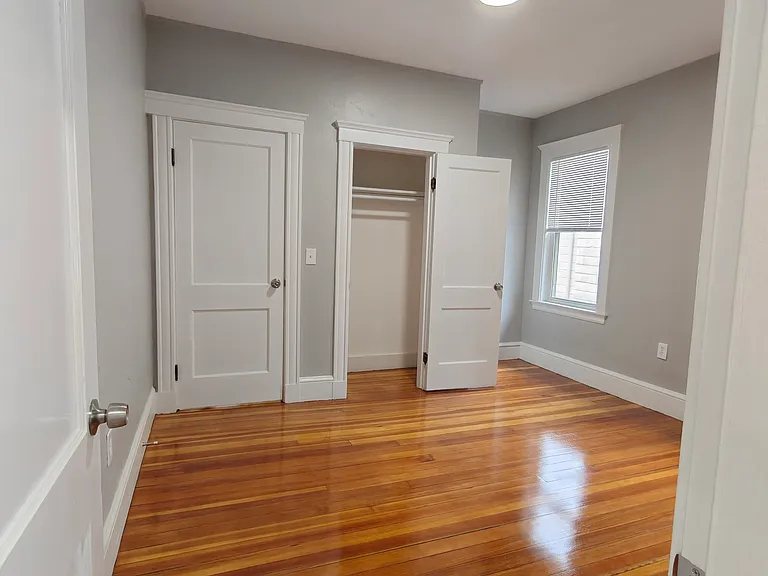 830 Fellsway — Photo 6