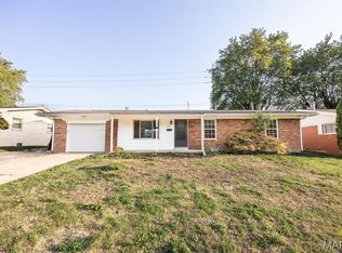 7632 Westchester Dr, Belleville, IL 62223