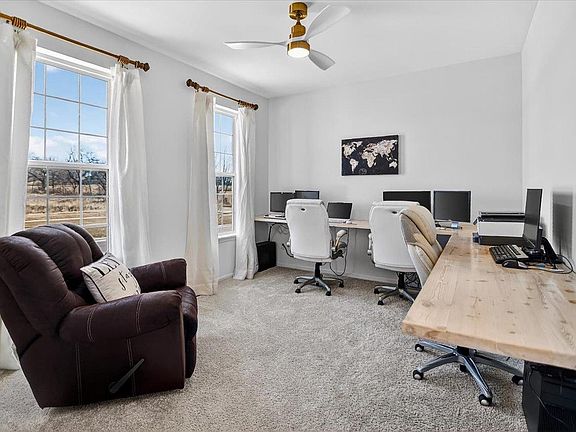 4th image of 517 Buss Road