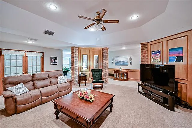 6340 Grauton Dr — Photo 90