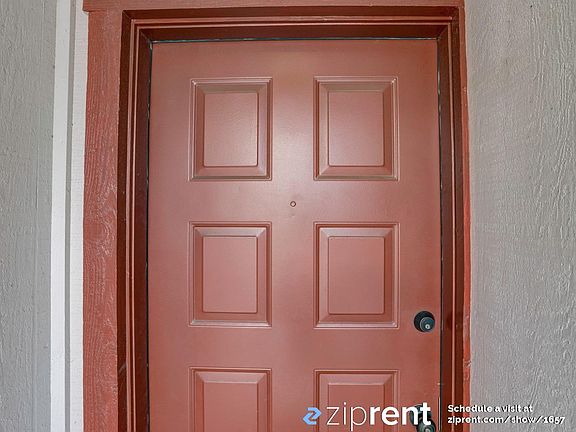 3rd image of 3 Las Villas Ct