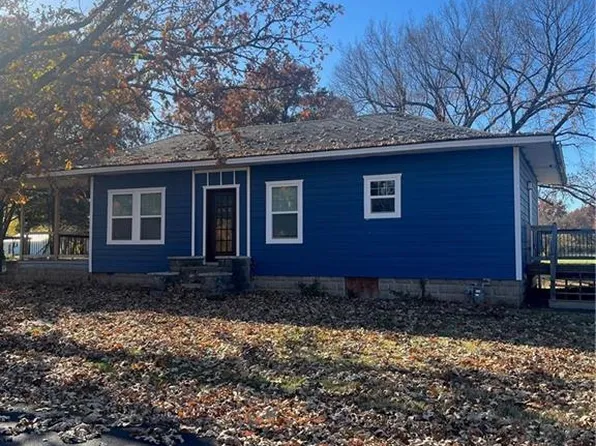 923 E Jackson St, Pittsburg, KS 66762