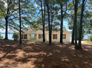 96 Curry Point, Dadeville, AL 36853