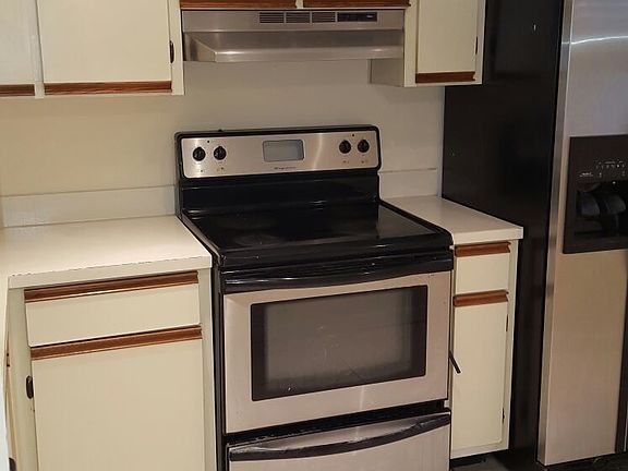 2nd image of 5200 NW 31st Ave APT 85