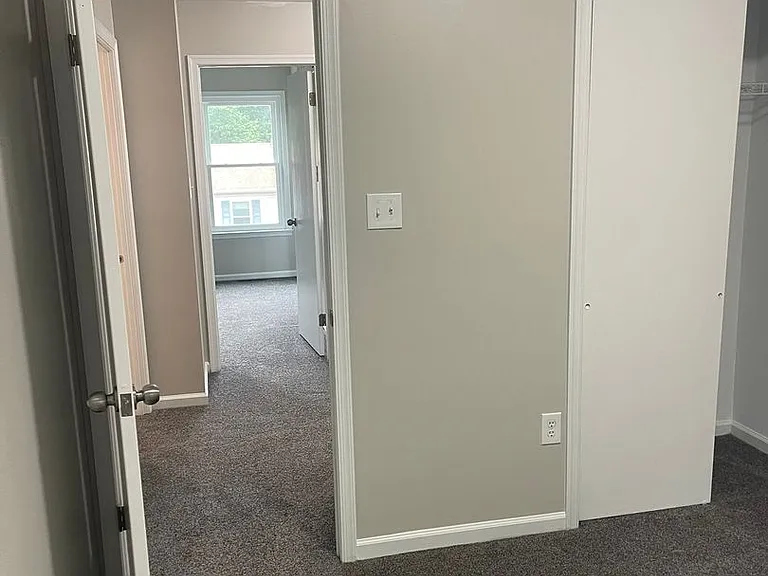 35 Honeysuckle Dr — Photo 31