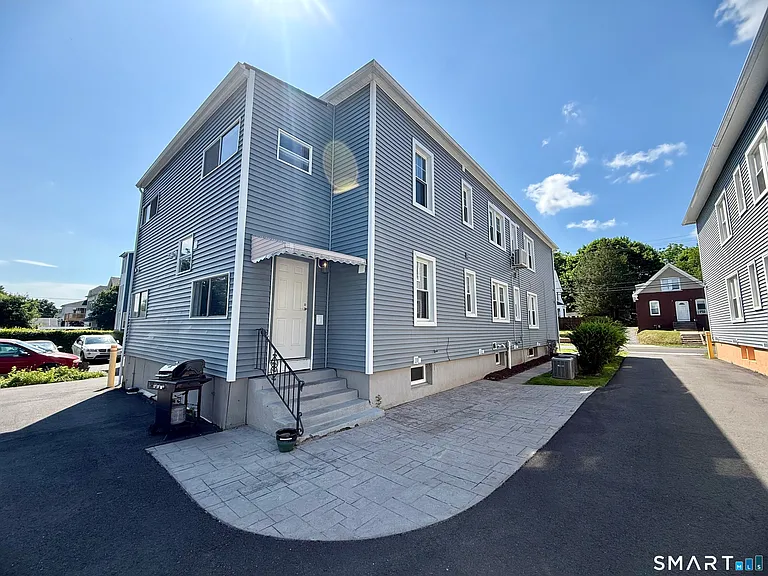 112 Belden St #1W — Photo 12
