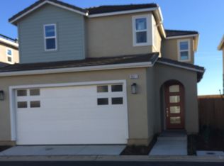 2021 N Walling Ln, Clovis, CA 93619