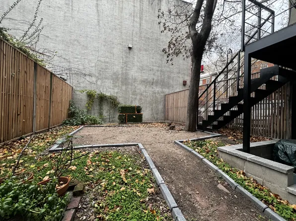 4 Willow Place image 11 of 11