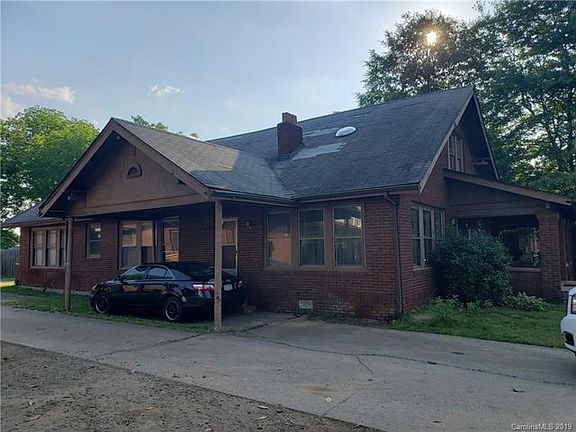 2nd image of 902 W Front St