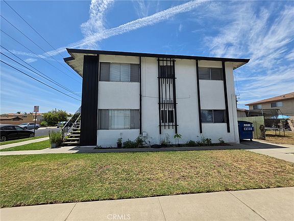 2nd image of 901 Carob Way APT C