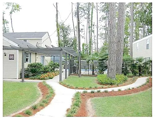 Woodland Trace Apartments Photo 1