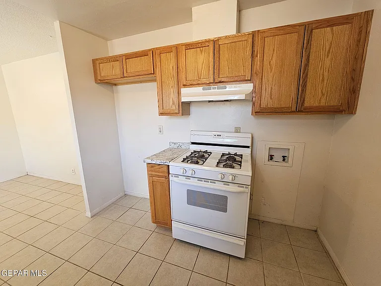 8833 Celestial Pl — Photo 6