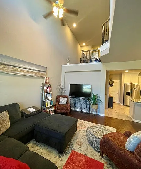 3803 Cascade Sky Dr — Photo 9
