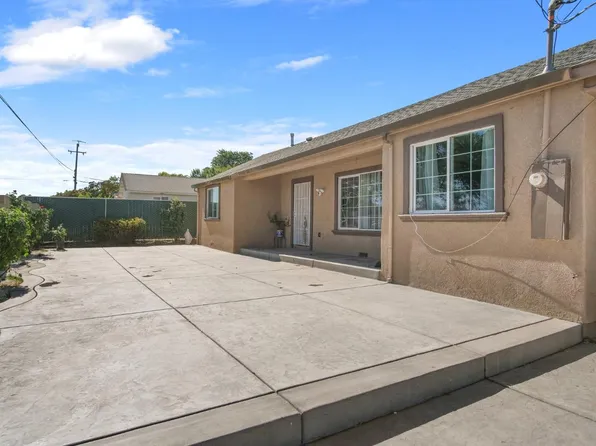 4619 Santa Fe Ave, Oakdale, CA 95361