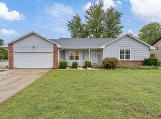 1160 E High Point St, Springfield, MO 65810
