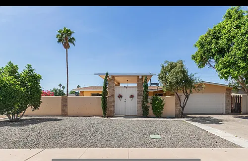 533 E Pebble Beach Dr Photo 1