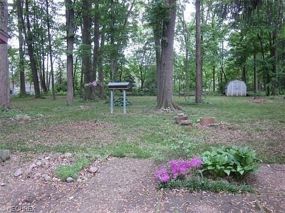 2nd image of 36421 Hedgerow Park Dr