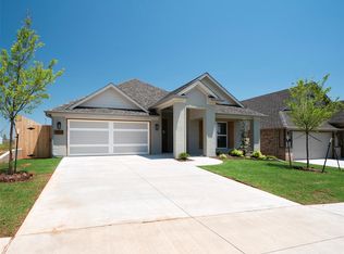 7913 NW 162nd St, Edmond, OK 73013