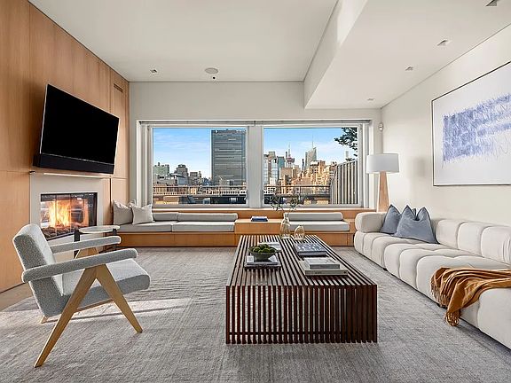 2nd image of 252 7th Ave Penthouse F