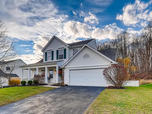 2nd image of 399 Highbanks Valley Ct